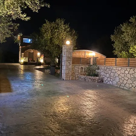 Black Pearl Apartment Lithakia  Dış mekan fotoğraf
