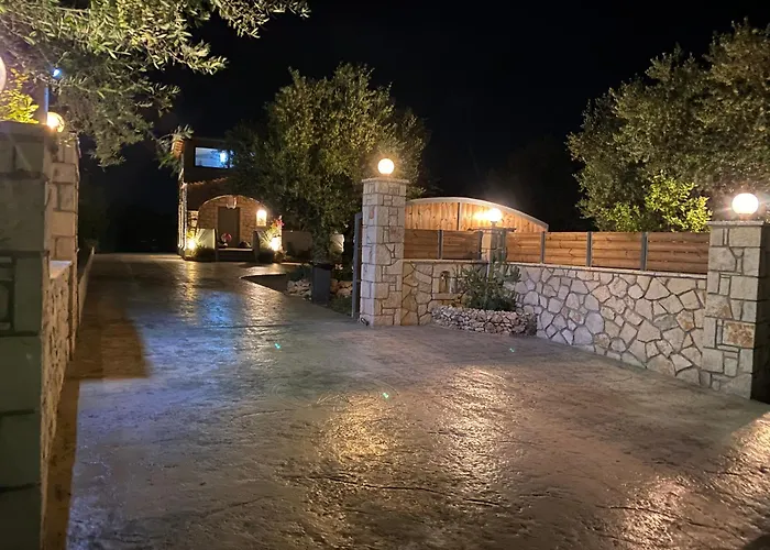Black Pearl Apartment Lithakia Zakynthos